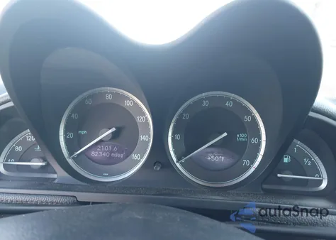 2005 Mercedes-Benz Sl 500 from USA, damaged, VIN WDBSK75F85F096567